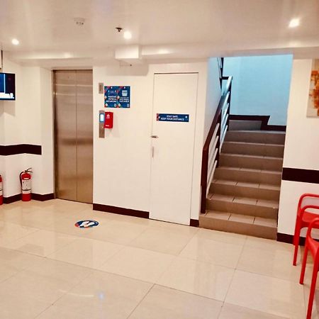 Oyo 888 City Stay Inns Fortview Bgc Pásig Exterior foto