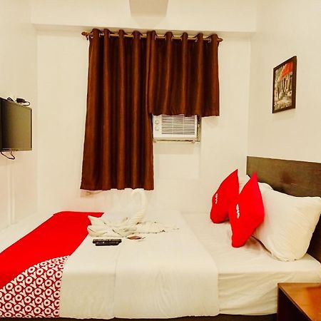 Oyo 888 City Stay Inns Fortview Bgc Pásig Exterior foto